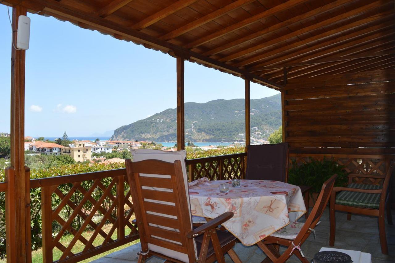 Remvi Apartments Skopelos stad Exteriör bild