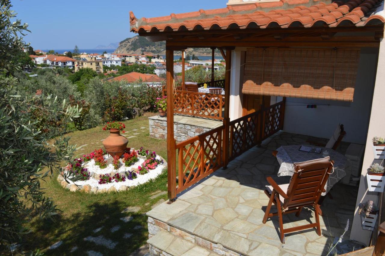Remvi Apartments Skopelos stad Exteriör bild