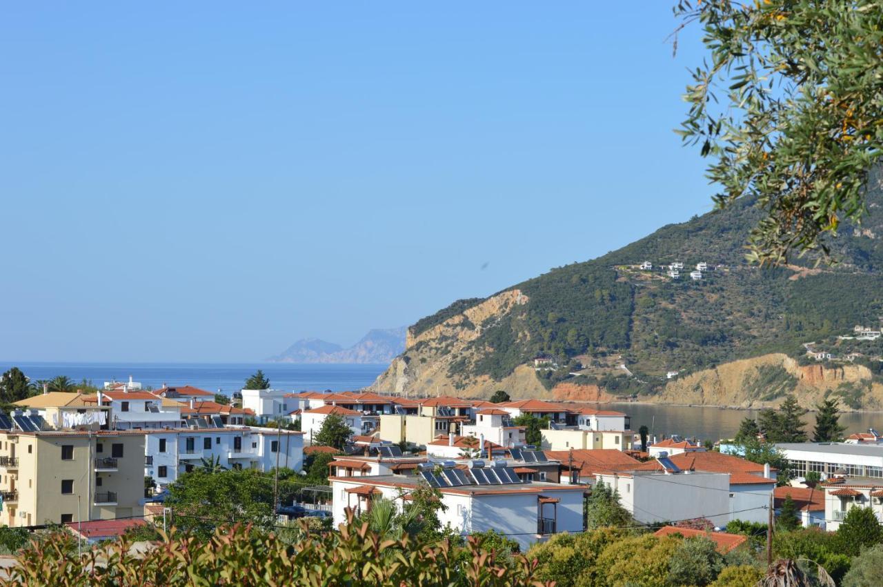 Remvi Apartments Skopelos stad Exteriör bild