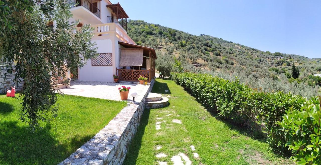 Remvi Apartments Skopelos stad Exteriör bild